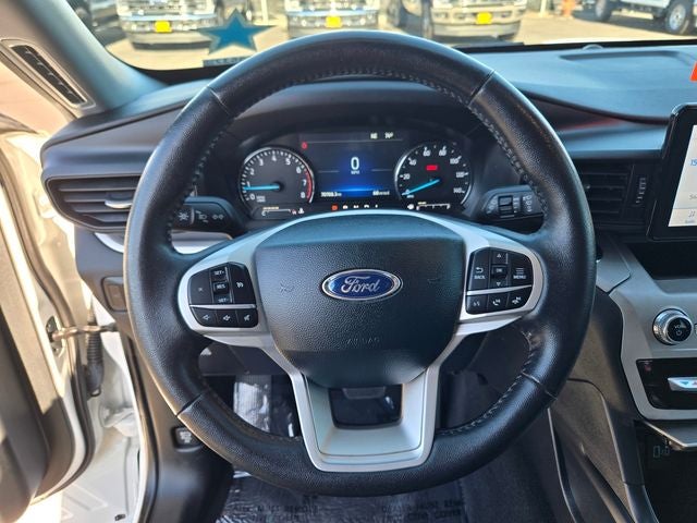 2023 Ford Explorer XLT 4WD