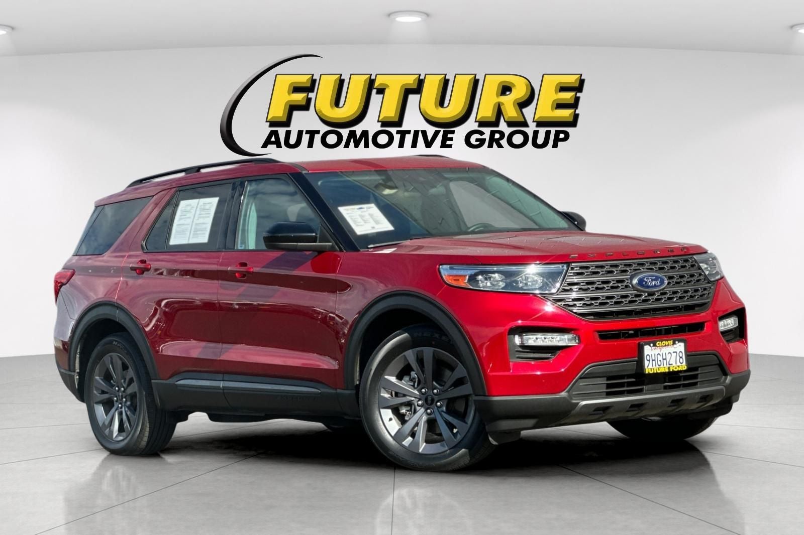 2023 Ford Explorer XLT 4WD