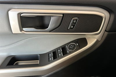 2023 Ford Explorer XLT 4WD