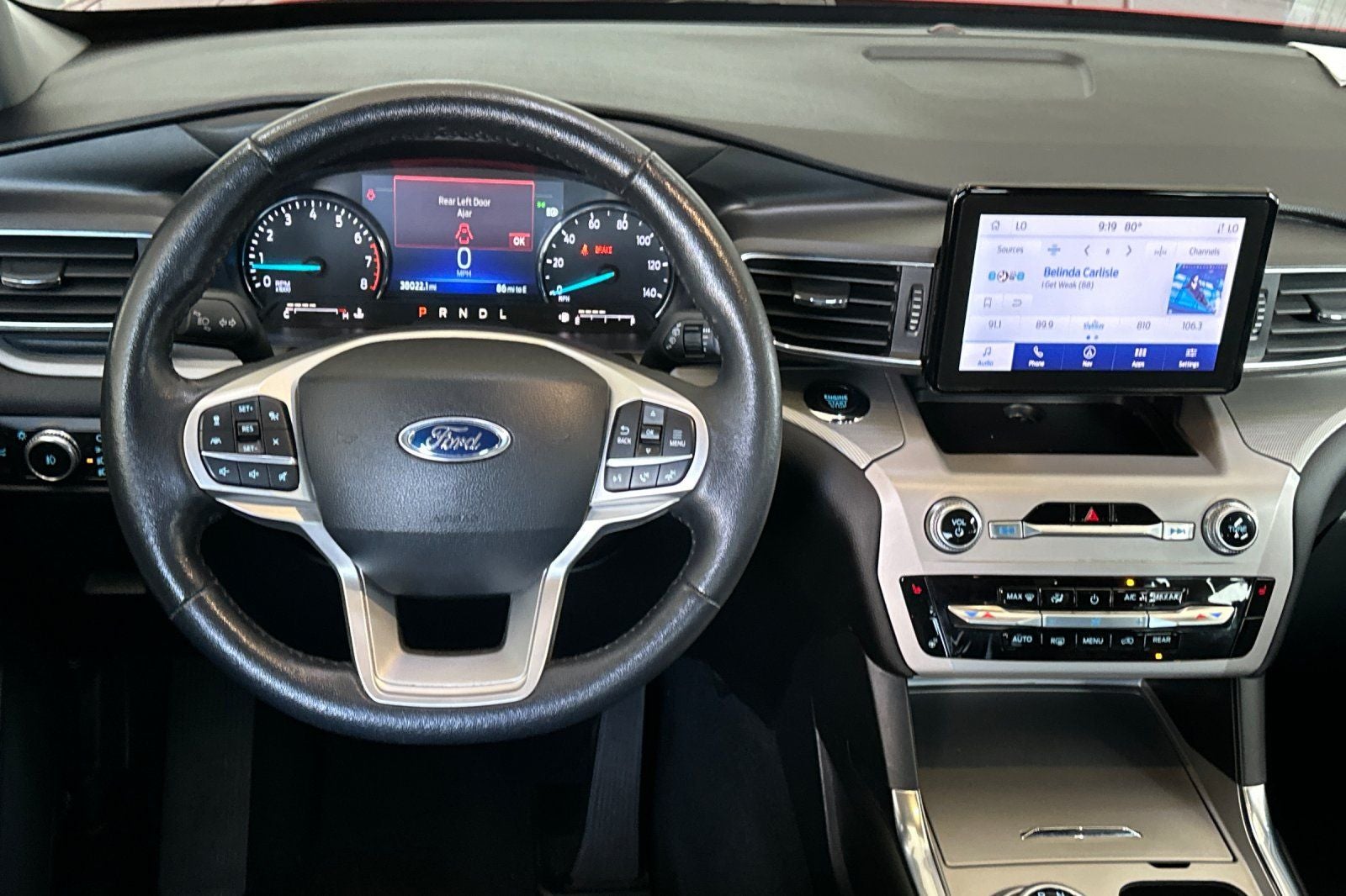 2023 Ford Explorer XLT 4WD