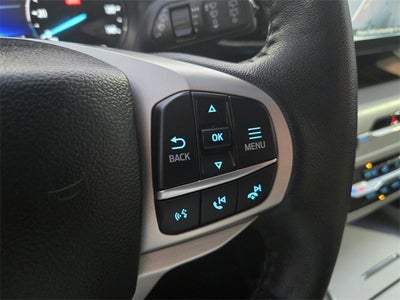 2023 Ford Explorer XLT 4WD