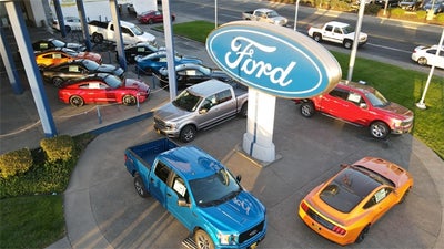 2024 Ford Explorer XLT 4WD