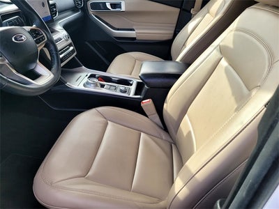 2023 Ford Explorer XLT 4WD