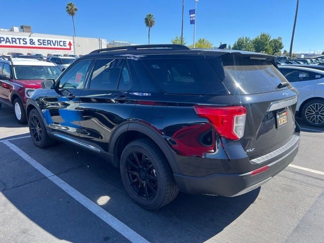 2023 Ford Explorer XLT 4WD w/Upgraded Wheels