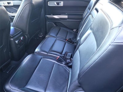 2023 Ford Explorer Limited 4WD w/Twin Panel Moonroof