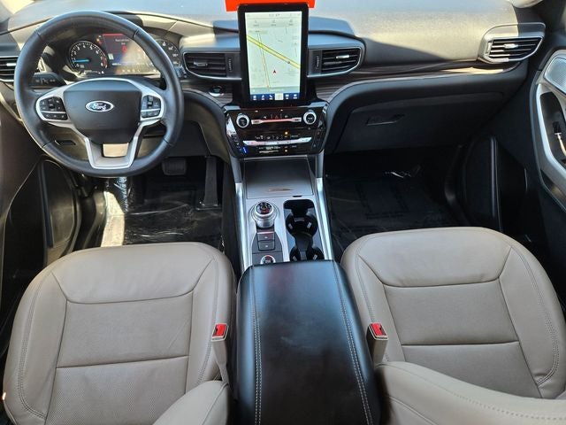 2022 Ford Explorer Limited 4WD w/Tech Package & Dual Moonroof