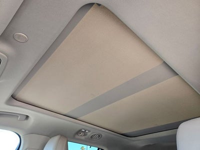 2022 Ford Explorer Limited 4WD w/Tech Package & Dual Moonroof