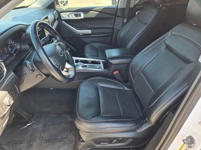 2022 Ford Explorer Limited 4WD w/LTD Convenience Package & 20"s