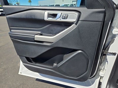 2022 Ford Explorer Limited 4WD w/LTD Convenience Package & 20"s