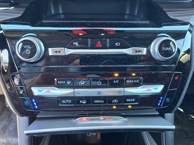 2022 Ford Explorer Limited 4WD w/LTD Convenience Package & 20"s
