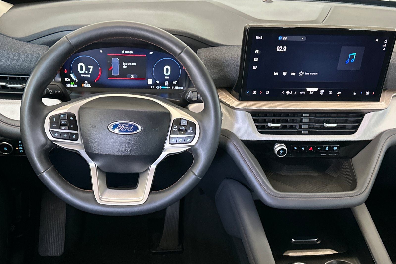 2025 Ford Explorer Active 4WD