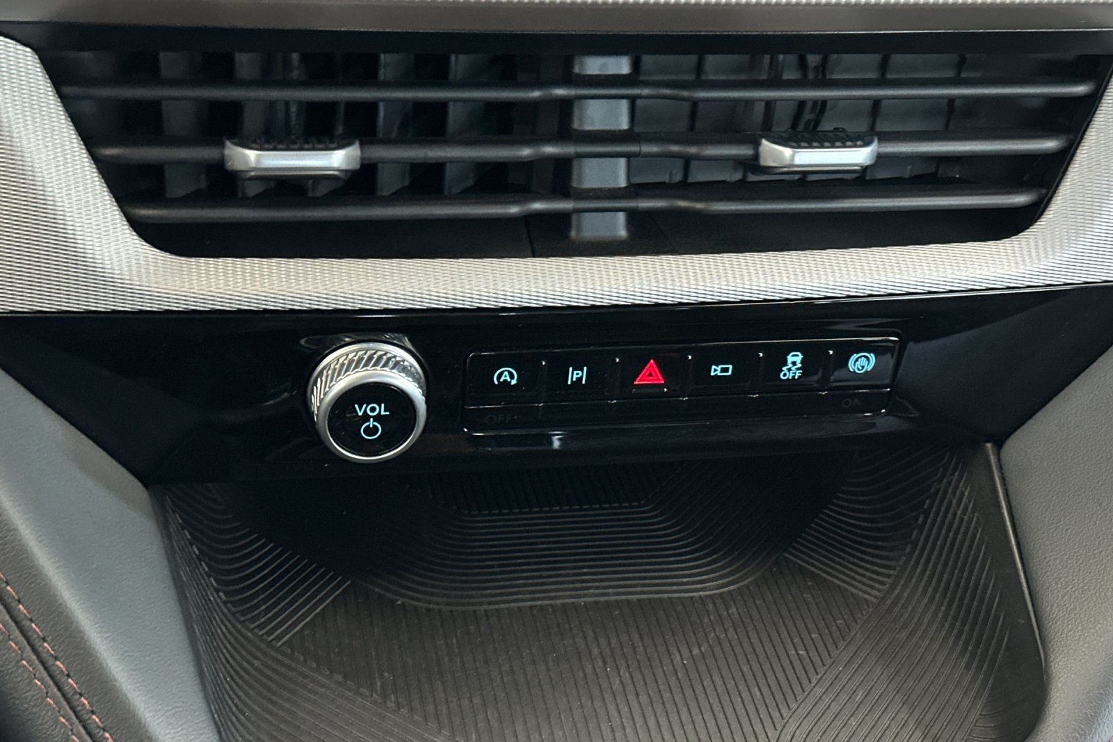 2025 Ford Explorer Active 4WD