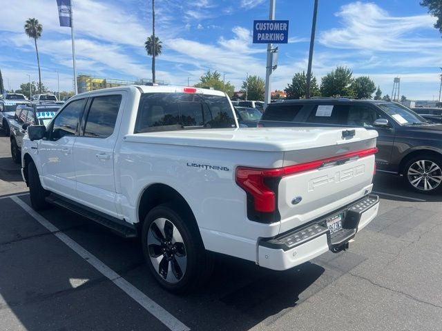 2023 Ford F-150 Lightning Platinum Crew Cab 4WD