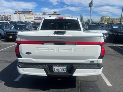 2023 Ford F-150 Lightning Platinum Crew Cab 4WD