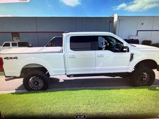 2021 Ford F-250SD Lariat Super Crew 4WD Lifted w/Upgraded Wheels