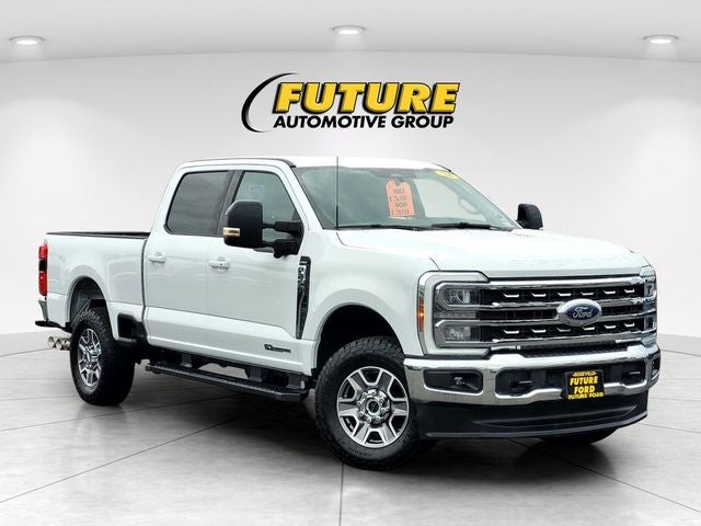 2024 Ford F-250SD Lariat Crew Cab 4WD