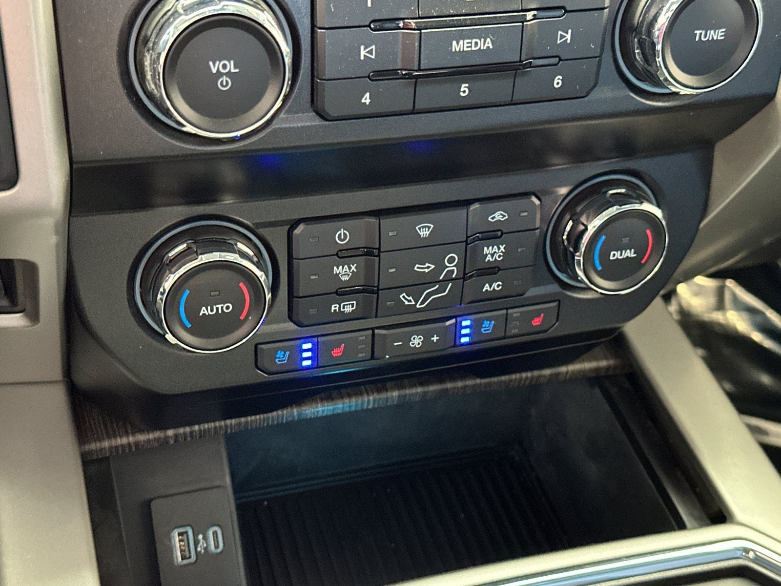 2021 Ford F-250SD Lariat