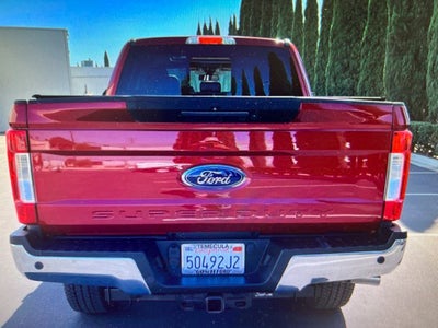 2017 Ford F-250SD Lariat Crew Cab 4WD Lifted w/Ultimate Package & Only 28K