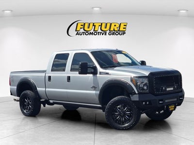 2012 Ford F-250SD XLT Crew Cab 4WD Lifted w/Upgraded Wheels
