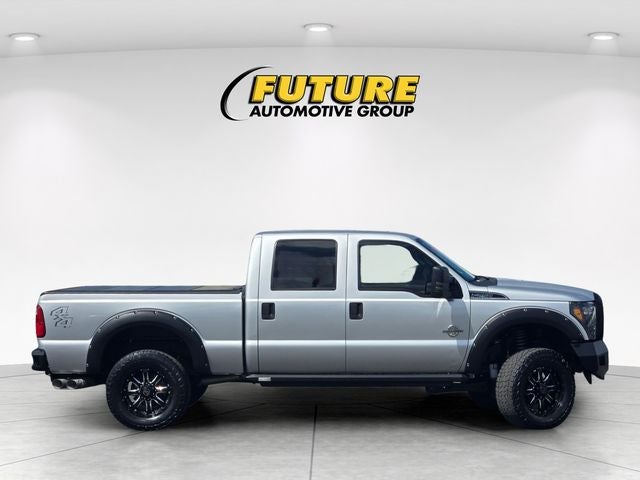 2012 Ford F-250SD XLT Crew Cab 4WD Lifted w/Upgraded Wheels