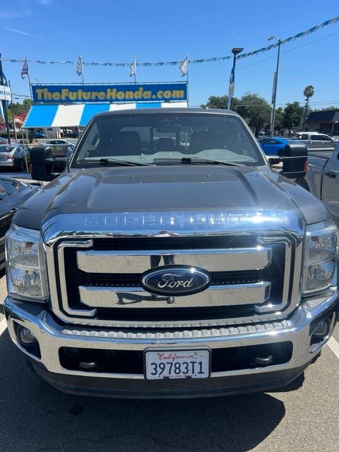 2015 Ford F-250SD Lariat Crew Cab 4WD w/Ultimate Package