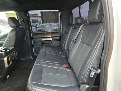 2022 Ford F-250SD Lariat Crew Cab 4WD