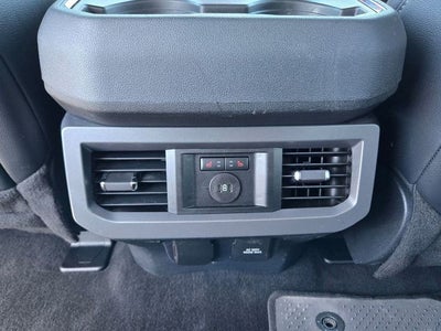 2024 Ford F-250SD Lariat Crew Cab 4WD