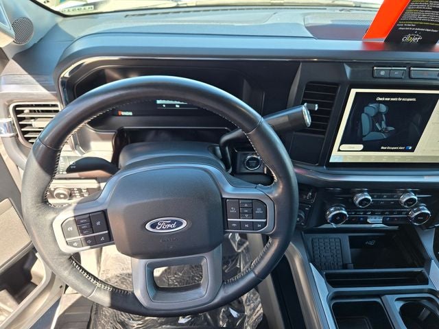 2024 Ford F-250SD Lariat Crew Cab 4WD