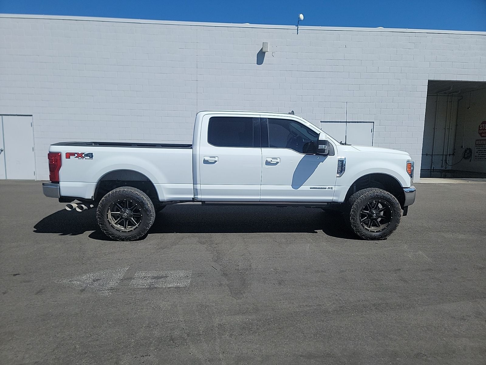 2019 Ford F-250SD Lariat POWER STROKE 4WD