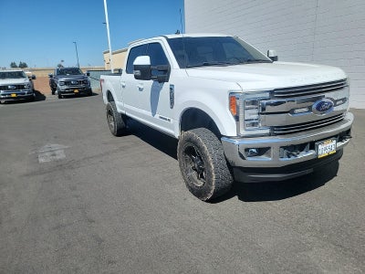 2019 Ford F-250SD Lariat POWER STROKE 4WD