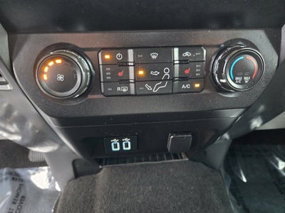 2019 Ford F-250SD XLT Crew Cab 4WD w/Premium Package & Only 34K Miles