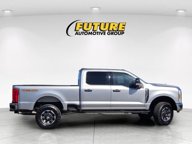 2024 Ford F-250SD XLT Crew Cab 4WD w/Tremor Off-Road Package