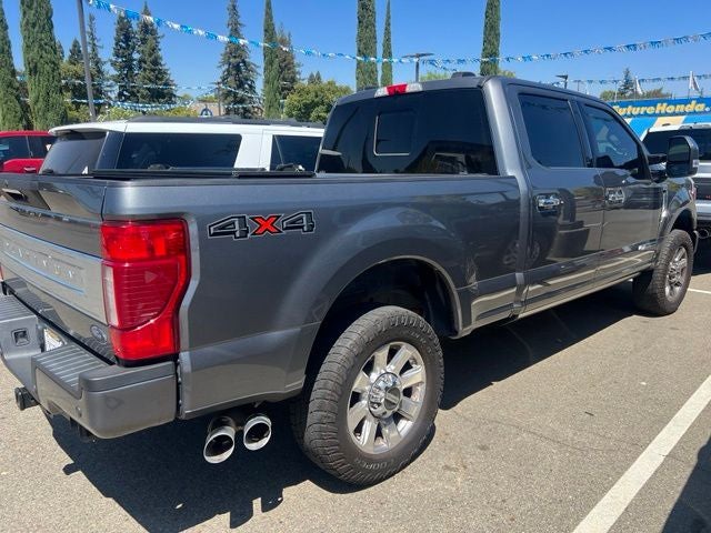 2022 Ford F-250SD Platinum Crew Cab 4WD w/Moonroofs