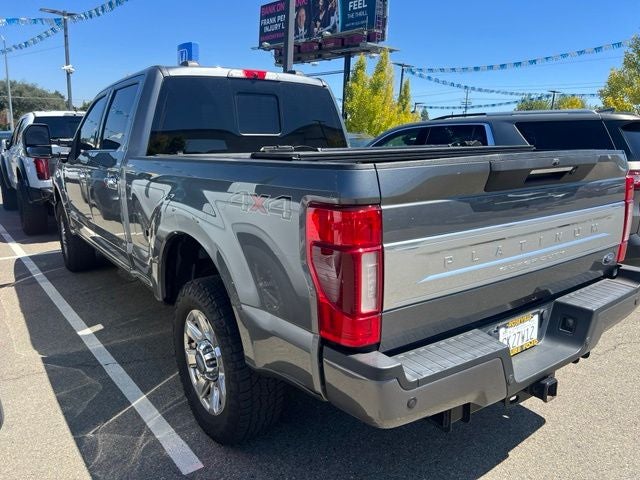 2022 Ford F-250SD Platinum Crew Cab 4WD w/Moonroofs