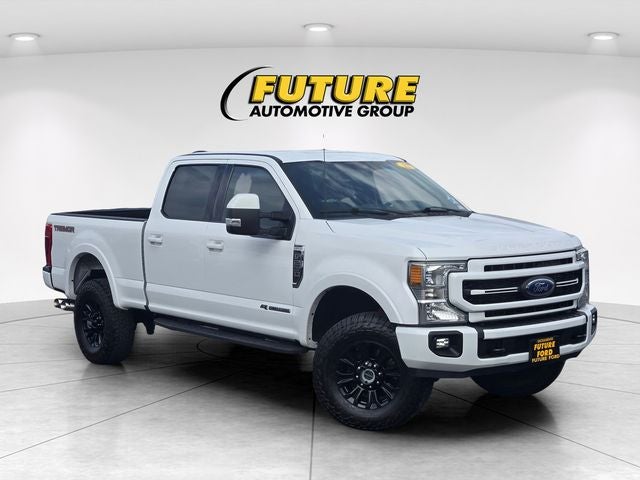 2022 Ford F-250SD Lariat Crew Cab 4WD w/Tremor & Sport Appearance Package