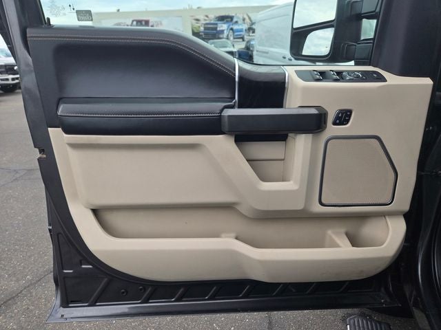 2020 Ford F-350SD Limited Crew Cab 4WD