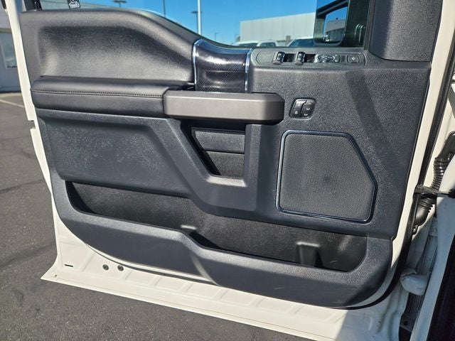 2022 Ford F-350SD Platinum Crew Cab 4WD w/Tremor Off Road Package