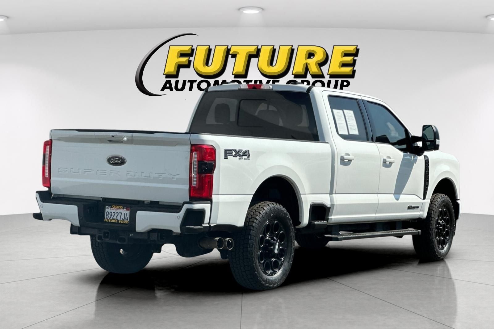 2025 Ford F-350SD Lariat