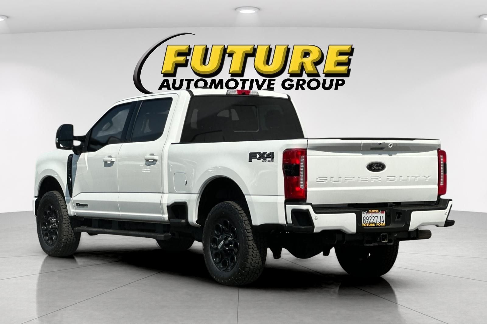 2025 Ford F-350SD Lariat