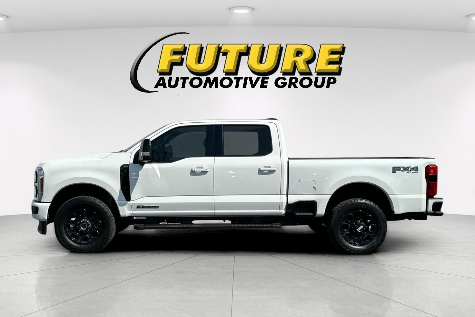 2025 Ford F-350SD Lariat