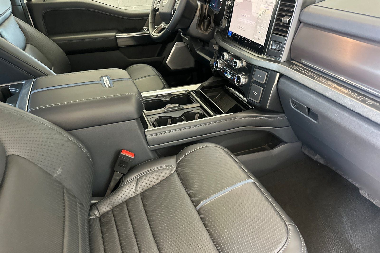 2026 Ford F-350SD Platinum DRW