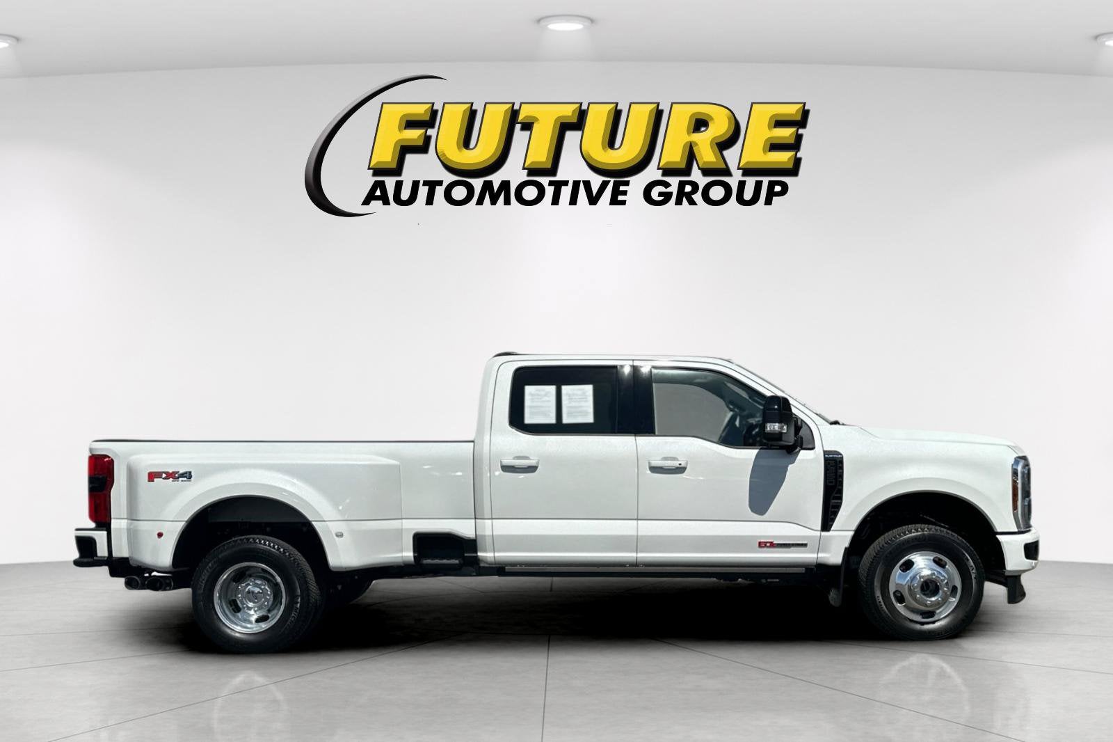 2026 Ford F-350SD Platinum DRW