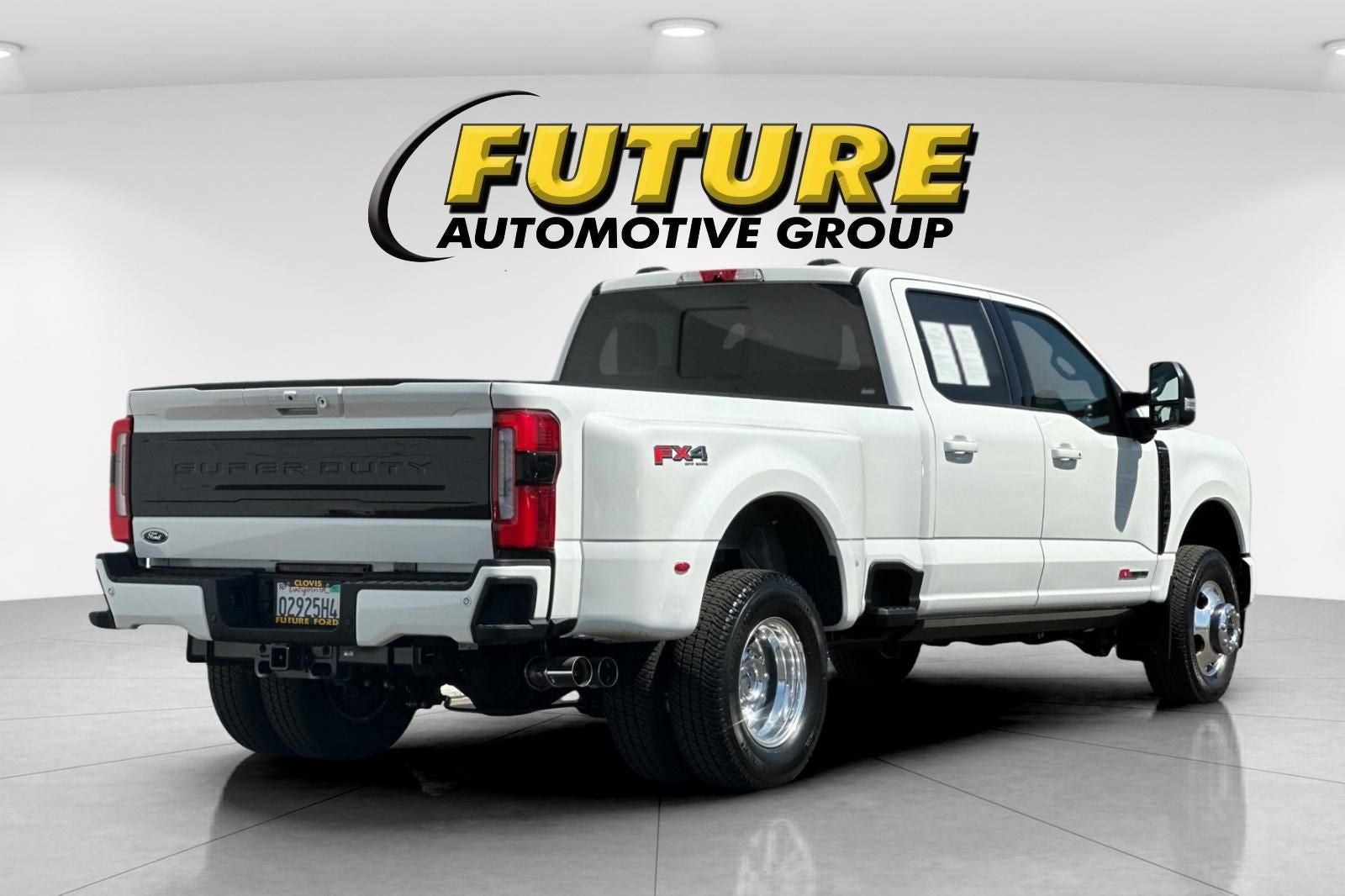 2026 Ford F-350SD Platinum DRW