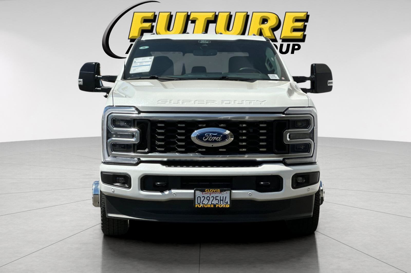 2026 Ford F-350SD Platinum DRW