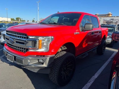 2019 Ford F-150 XLT Super Crew 4WD Lifted w/Upgraded Wheels