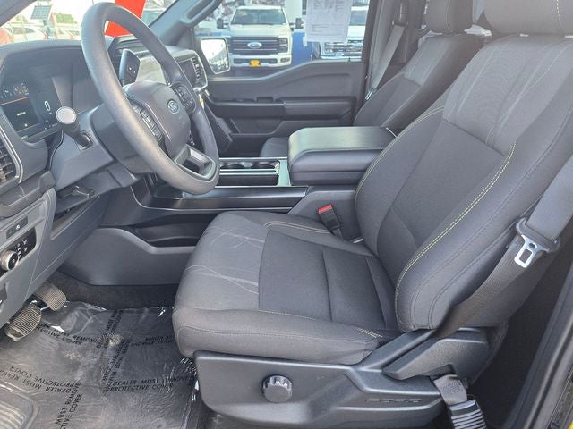 2025 Ford F-150 STX Super Crew RWD 5.0L w/Black Appearance Package