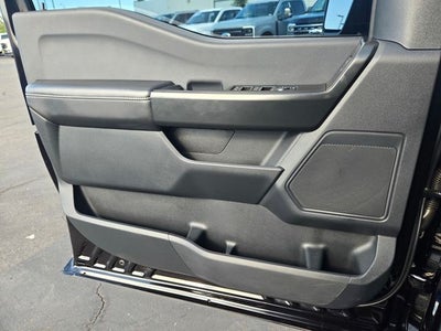 2025 Ford F-150 STX Super Crew RWD 5.0L w/Black Appearance Package