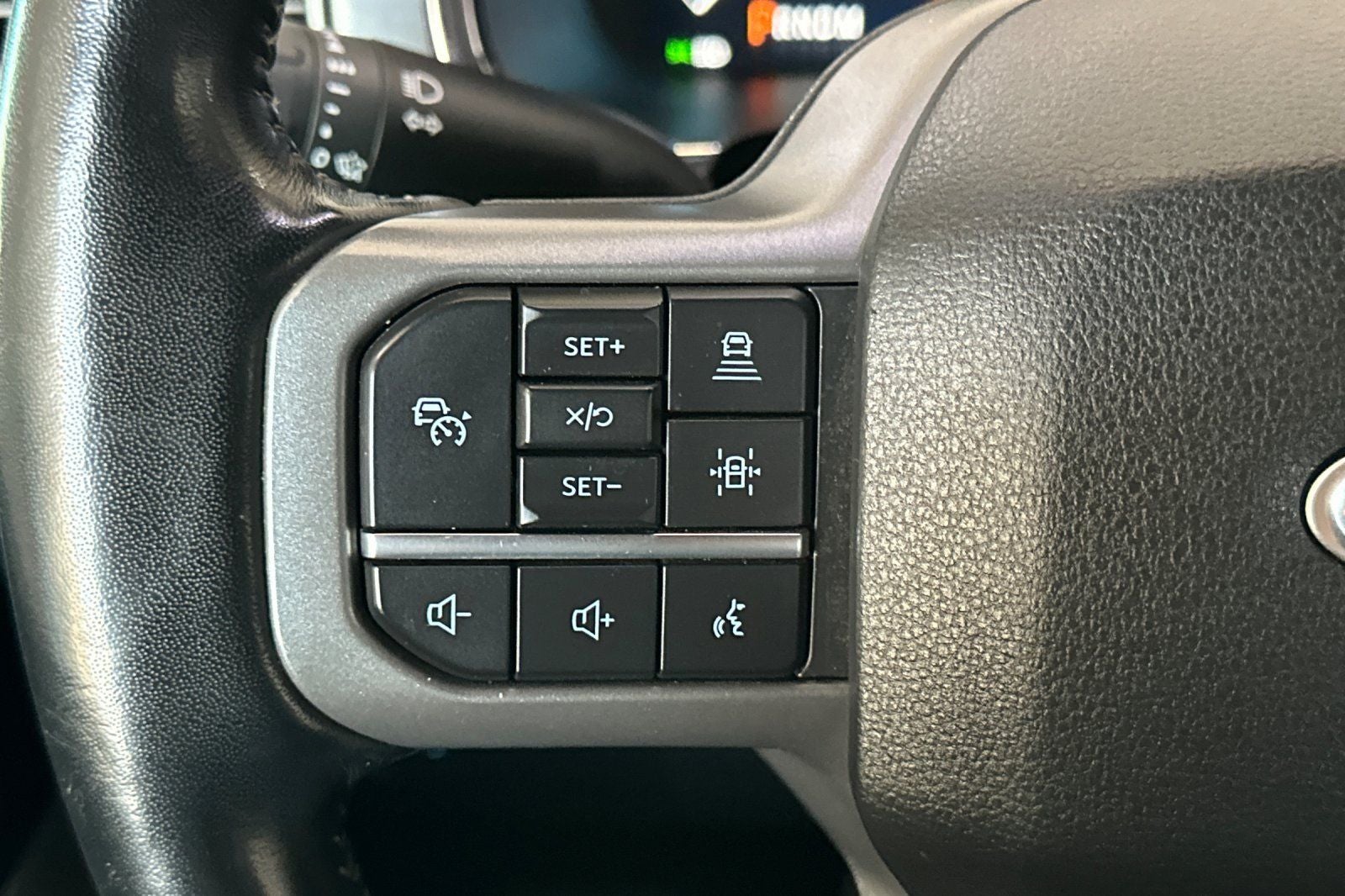 2022 Ford F-150 Lariat BLACK WIDOW