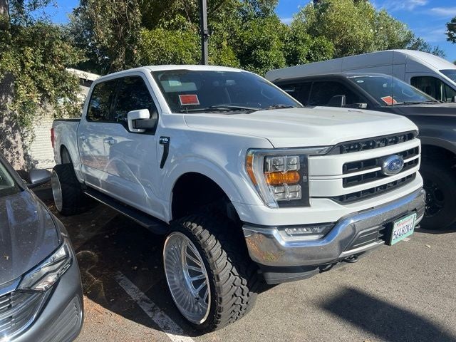 2021 Ford F-150 Lariat Super Crew 4WD Lifted 5.0L w/Upgraded Wheels & Lea