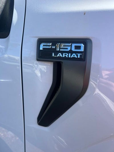 2021 Ford F-150 Lariat Super Crew 4WD Lifted 5.0L w/Upgraded Wheels & Lea